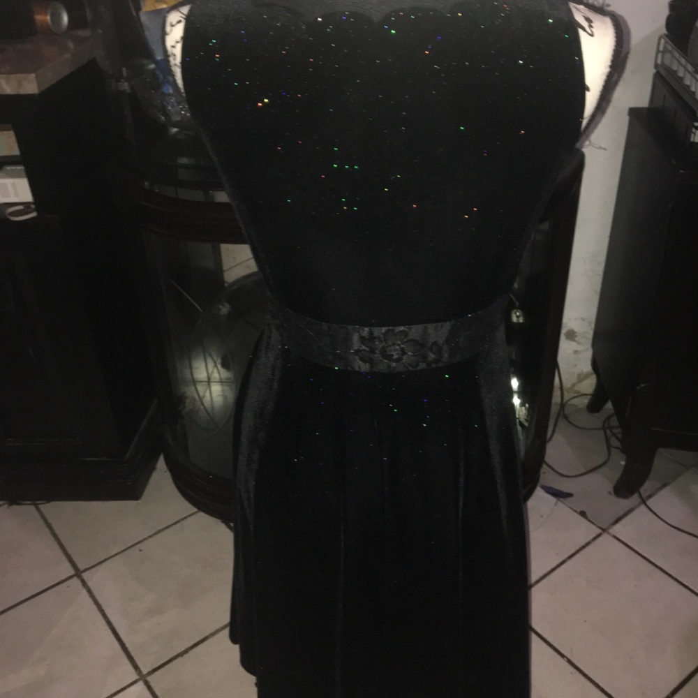 Cocktail dress - Picture 3 of 4